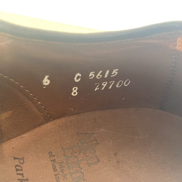 BEAUTIFUL cap-toe Allen Edmonds black oxfords NEVER WORN !!! Women's 8 - Picture 6 of 11